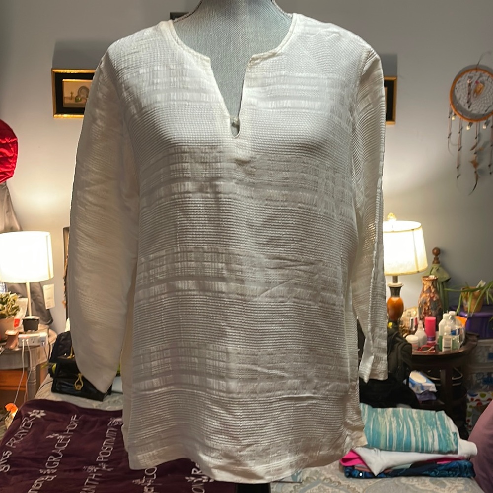 Liz Claiborne White Blouse